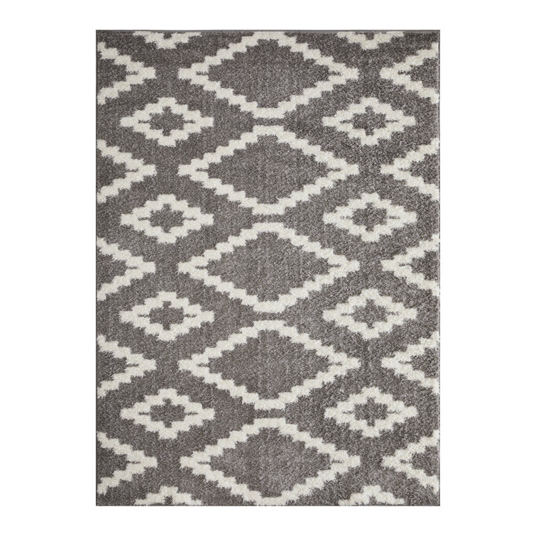 Ishrana Performance Geometric Indoor Rug