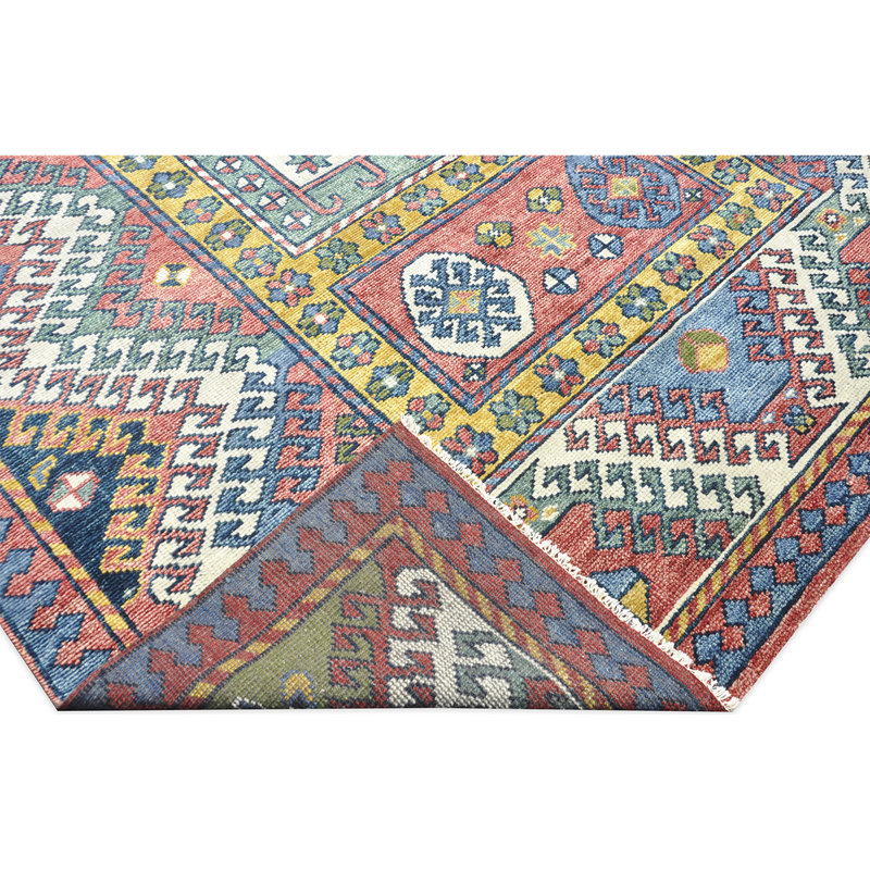 Soho Wool Oriental Area Rug