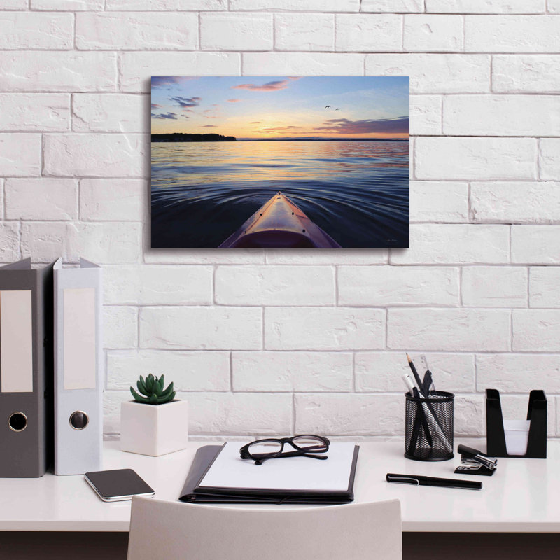 «Seneca Kayayak On French Bay on Canvas» par Lori Deiter, reproduction, H 12 po x l 18 po x P 0,75 po