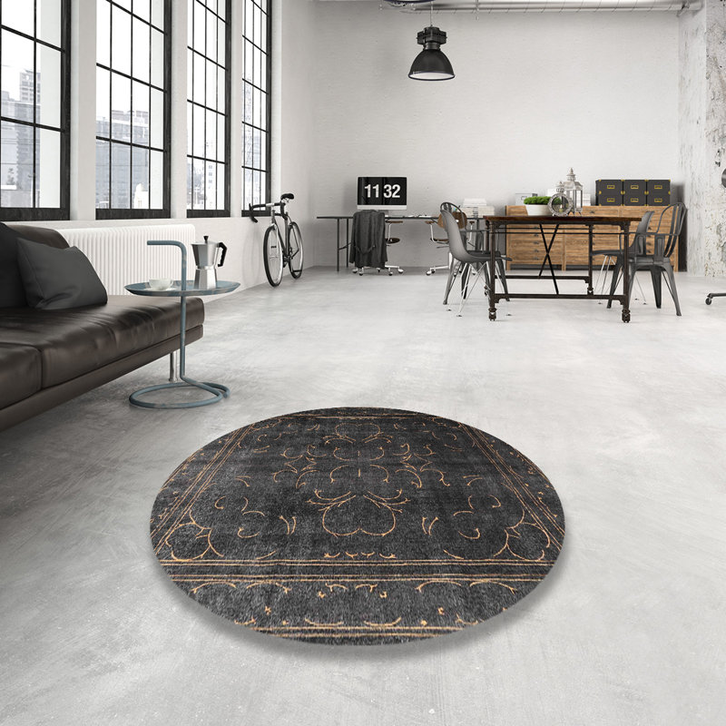 Performance Oriental Indoor Rug, Round 3'