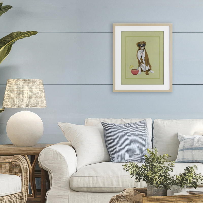 Boxer Beach Day, reproduction encadrée sous verre, conception de Sadie Harper, H 21 po x l 17 po, Cadre de récolte en pin