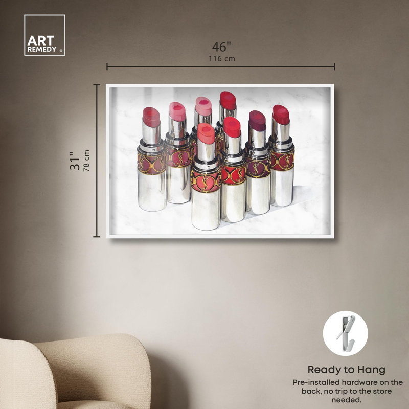 Doll Memories - Rouge à lèvres, 22 Shadowbox Print, Illustration de mode par , H 31 po x l 46 po, Blanc