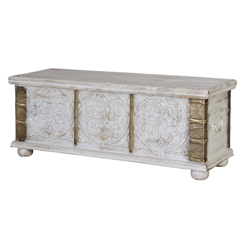 Colbin Blanket Chest