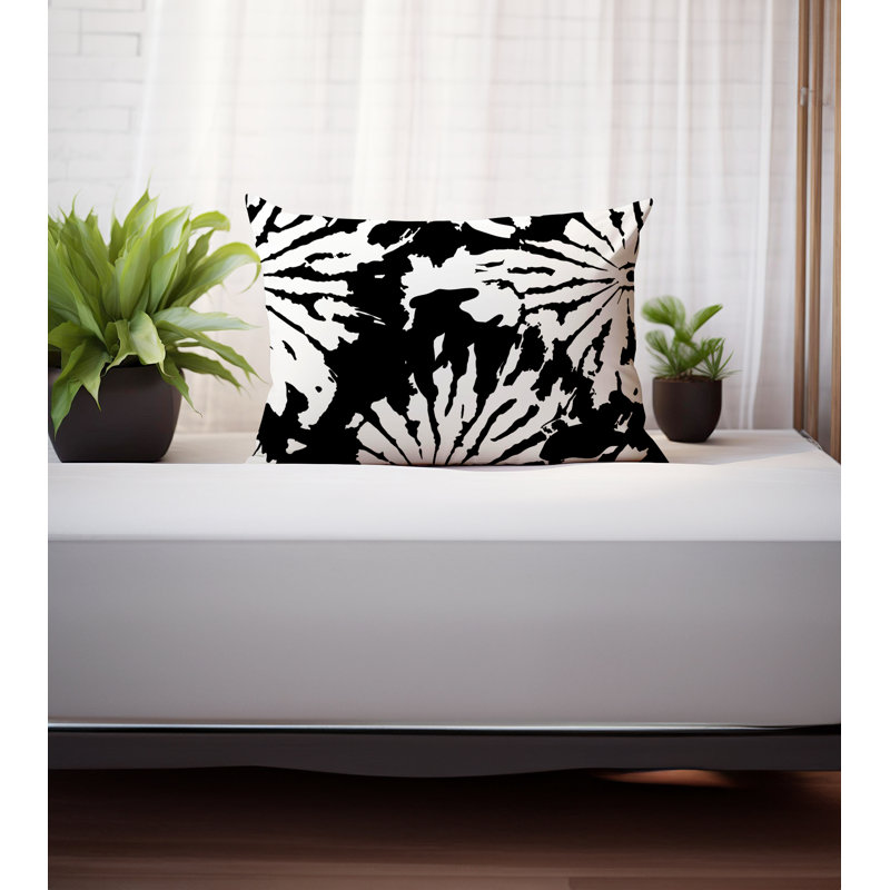 Coussin Cecil, H 14 po x l 20 po, Motif floral blanc / noir