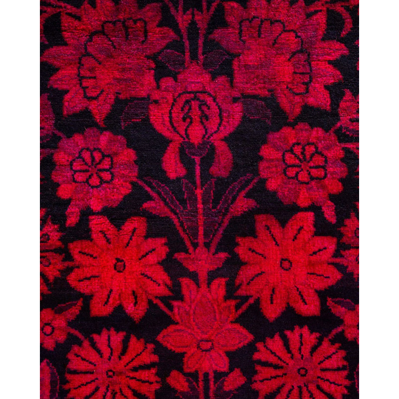 Fine Vibrance One-of-a-Kind 4'1" x 6'4" Hand Knotted Area Rug
