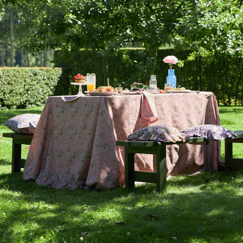 Tablecloth Mussels from Brussels, 70.75" x 98.5" Rectangle