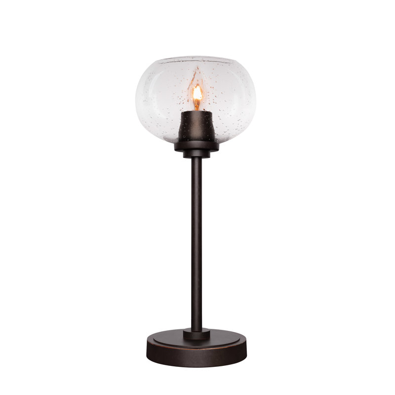 Lampe d'appoint Whitmire présentée en finition granit foncé avec verre transparent, Granit foncé