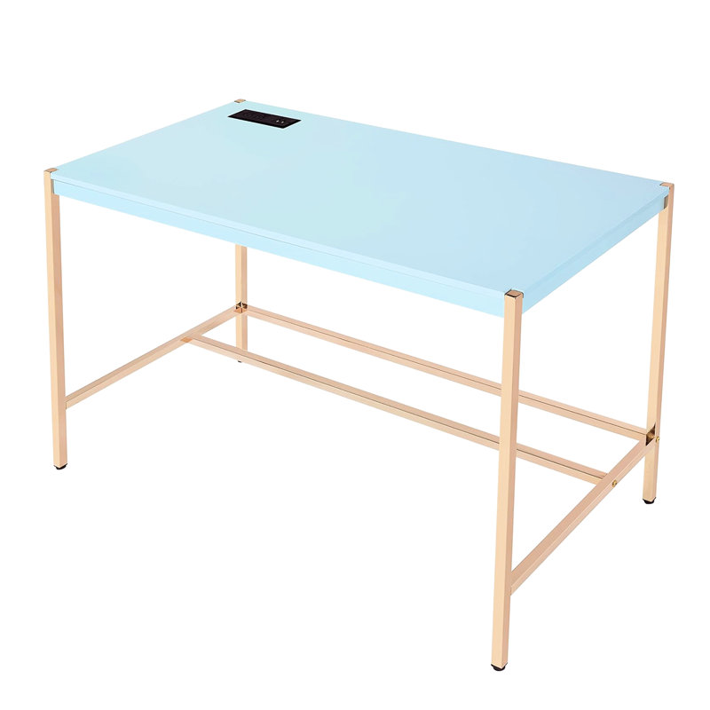 Bureau d'écriture rectangulaire bleu et or avec port intégré, structure fixe, finition ultrabrillante, base ouverte en métal blanc, profondeur de 42 pouces, largeur 20, hauteur 30, hauteur de la surface brillante