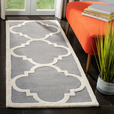 Tapis géométrique en laine touffeté à la main Cannen