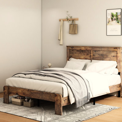 Structure de lit plateforme en bois brun foncé pour grand lit, bruit, pas de sommier, assemblage sans effort, grand espace, métal et bois massif, grand lit de chambre à coucher de style industriel avec plateforme, installation simple
