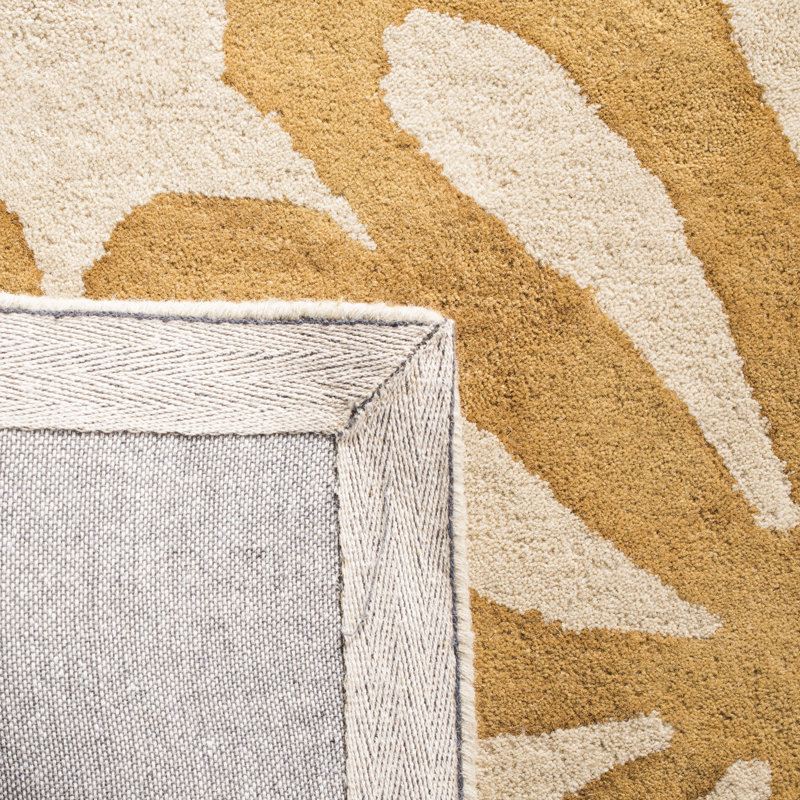 Narmada Hand Tufted Wool/Cotton Geometric Rug in Beige, Rectangle 5' x 8'