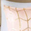 Édredon rosé avec ornement métallique et deux oreillers-120218470-120218468