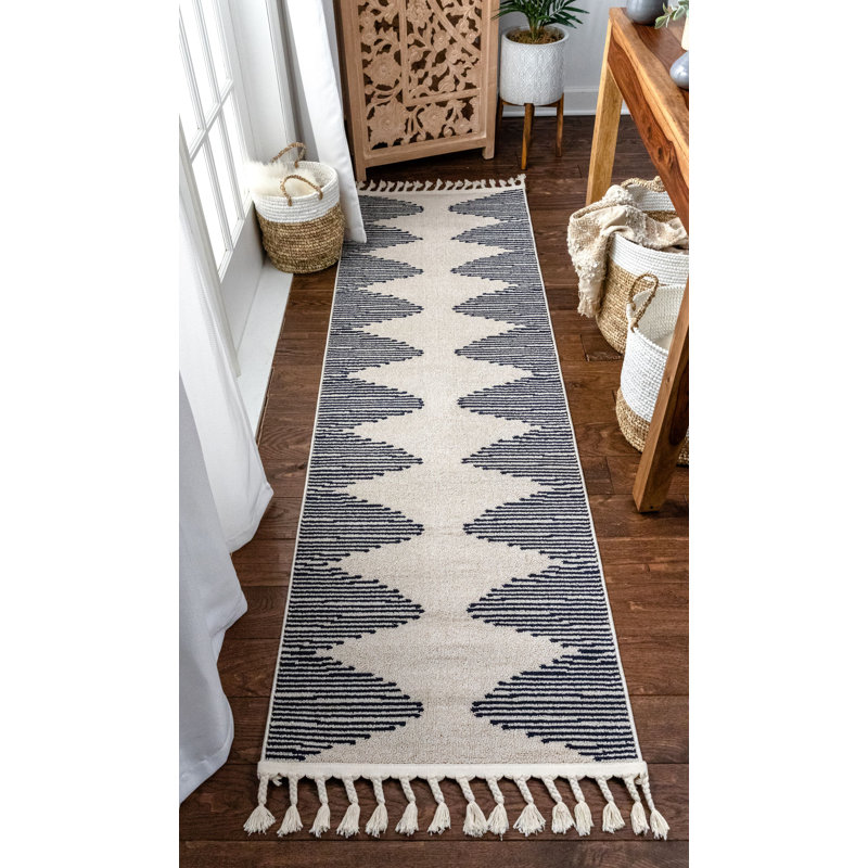 Loop-De-Loop Geometric Synthetic Area Rug, Runner 67 x 220cm