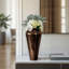 Vase sculptural en métal sculpté pour salon-712236726