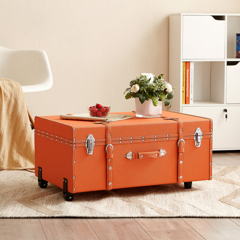The Sorority College Dorm Trunk, Orange