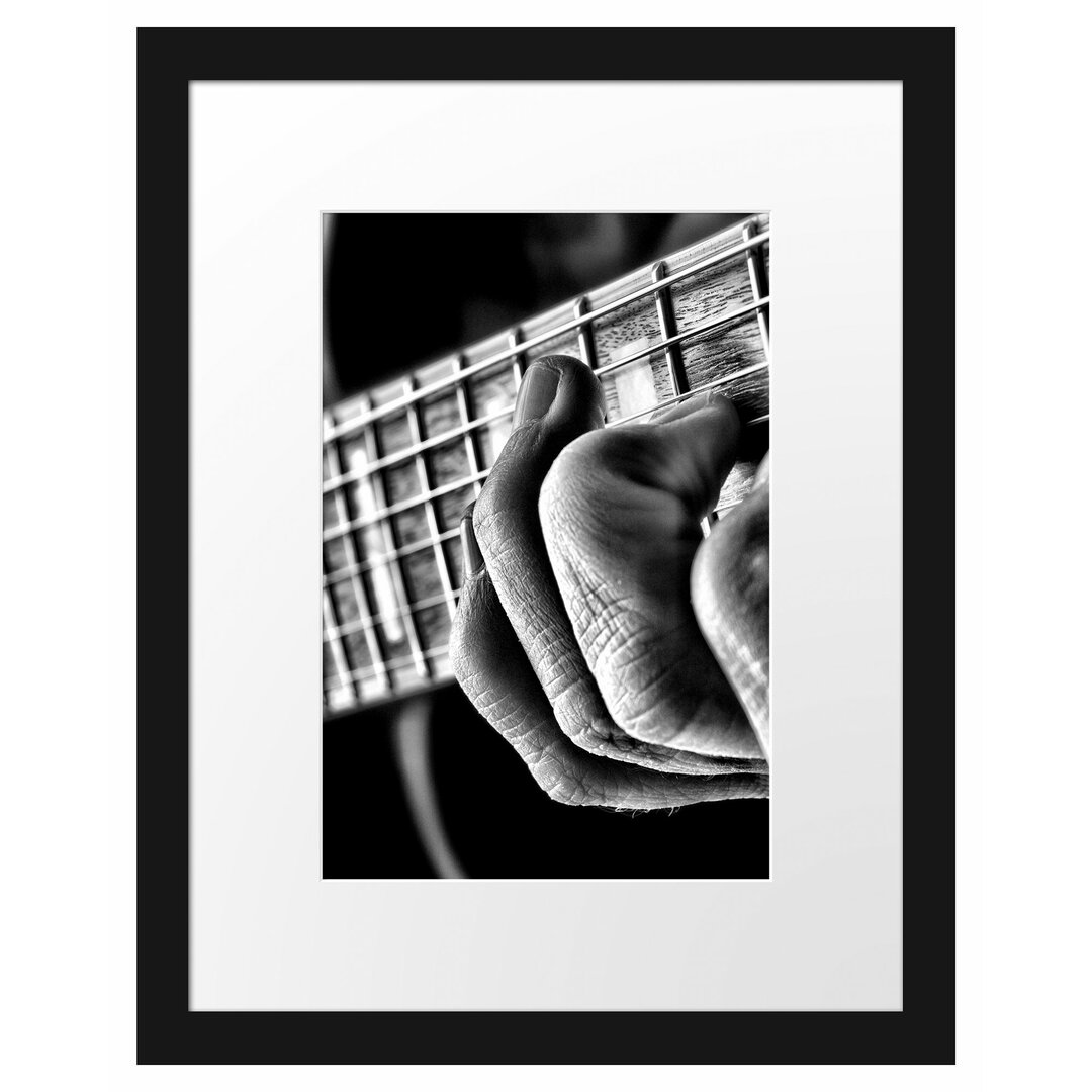 Gerahmtes Poster Gitarre Spielen