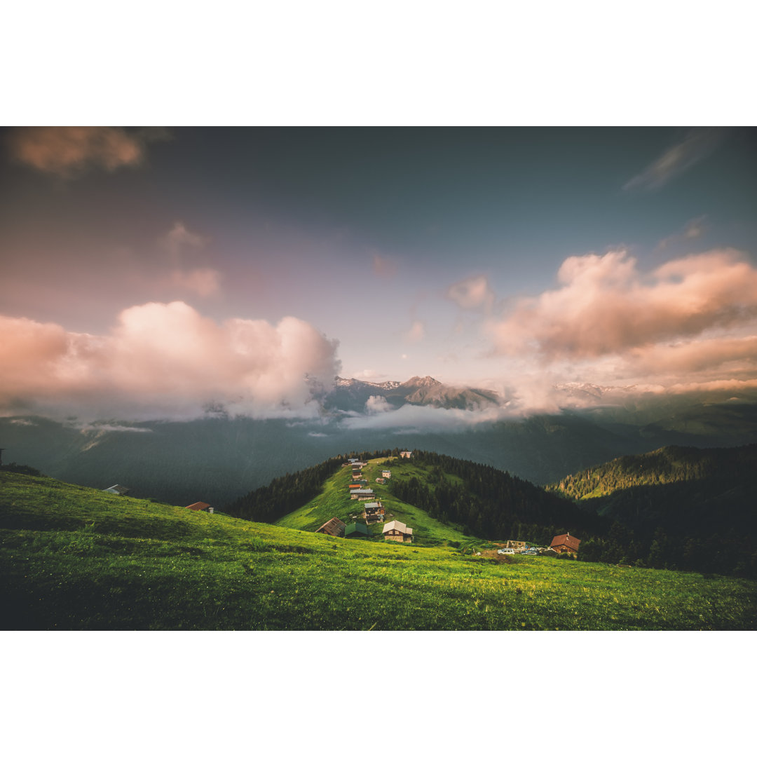 Sonnenuntergang Blick vom Pokut Plateau von Serts - Kunstdrucke auf Leinwand ohne Rahmen