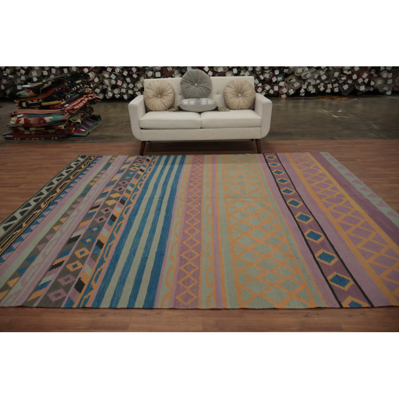 Tapis multicolore à rayures multicolores 8 x 10 dans des tons pastel