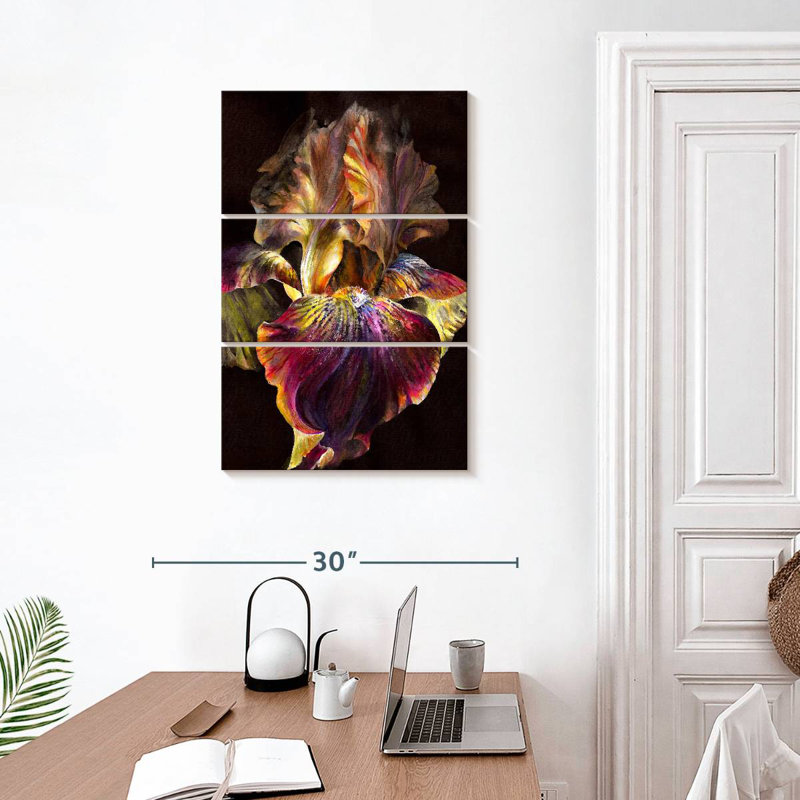 Harnek Iris, 32" H x 20" W