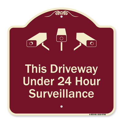 Enseigne architecturale signée de la série Designer de Signmission - cette allée sous surveillance de 24 heures avec graphiques bourgogne de 18 po x 18 po en aluminium de gros calibre protège votre entreprise et votre commune fabriquée aux États-Uni