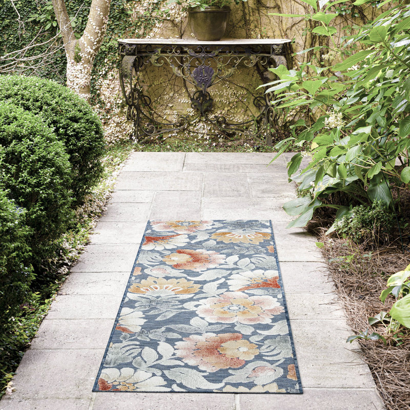 Tapis floral Elaina, Tapis de couloir 2 pi 2 po x 7 pi 3 po