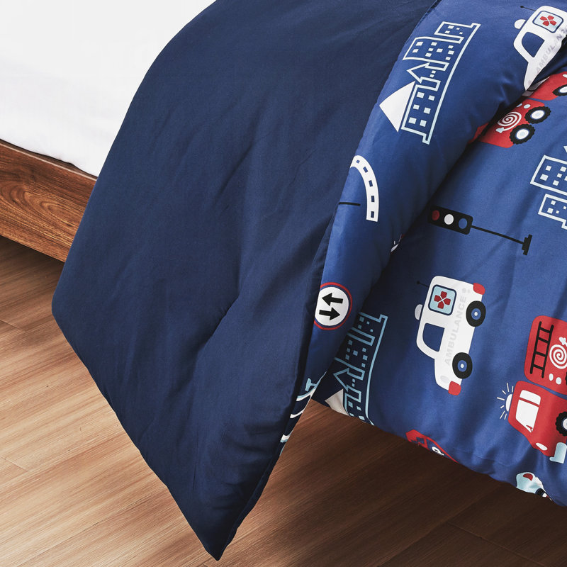 Ensemble d'édredon en microfibre imprimé 4 pièces Fire Truck Adventure, Édredon double + 3 pièces supplémentaires