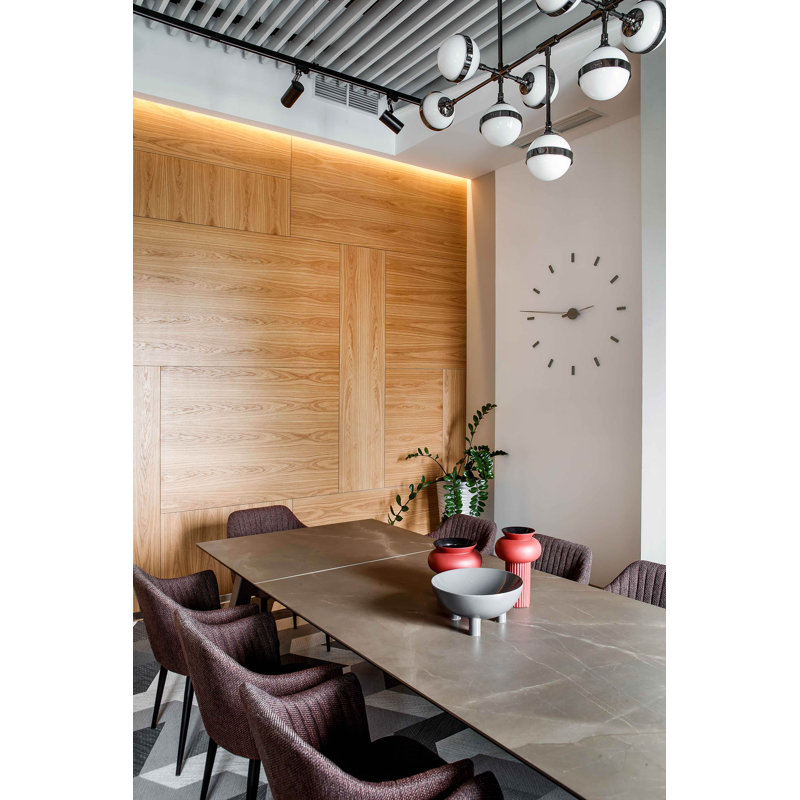 Tacon Metal Analog Wall Clock
