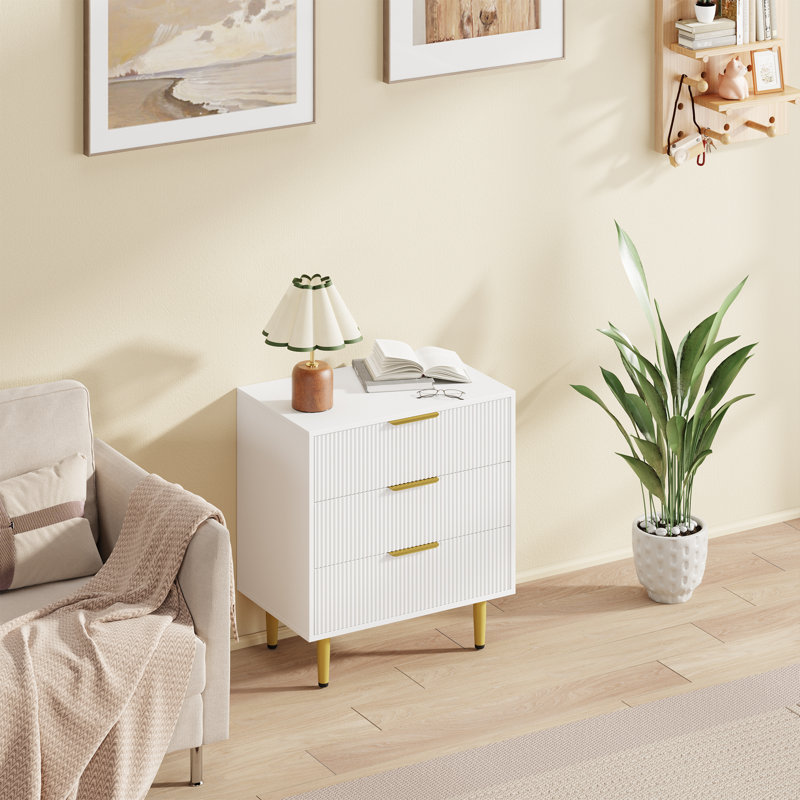 Commode à tiroirs cannelée moderne, commode en bois avec poignées et pieds en métal, rangement, Blanc