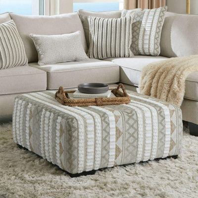 Repose-pieds en bois massif de style contemporain