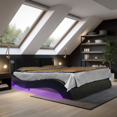 Carmesia Queen Platform Bed