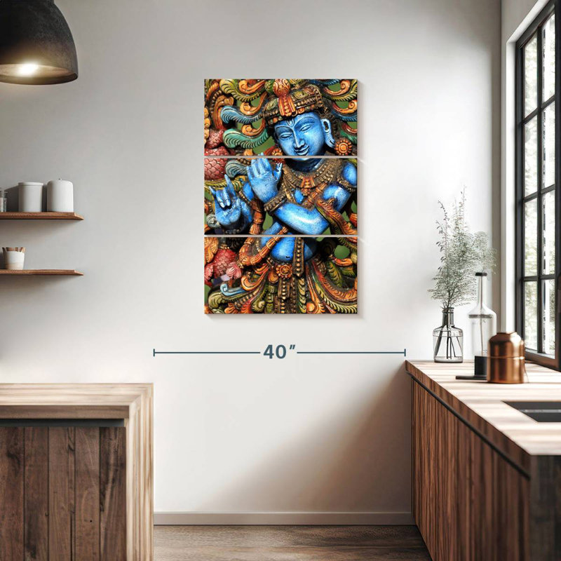 Adella Lord Krishna, H 38 po x l 24 po