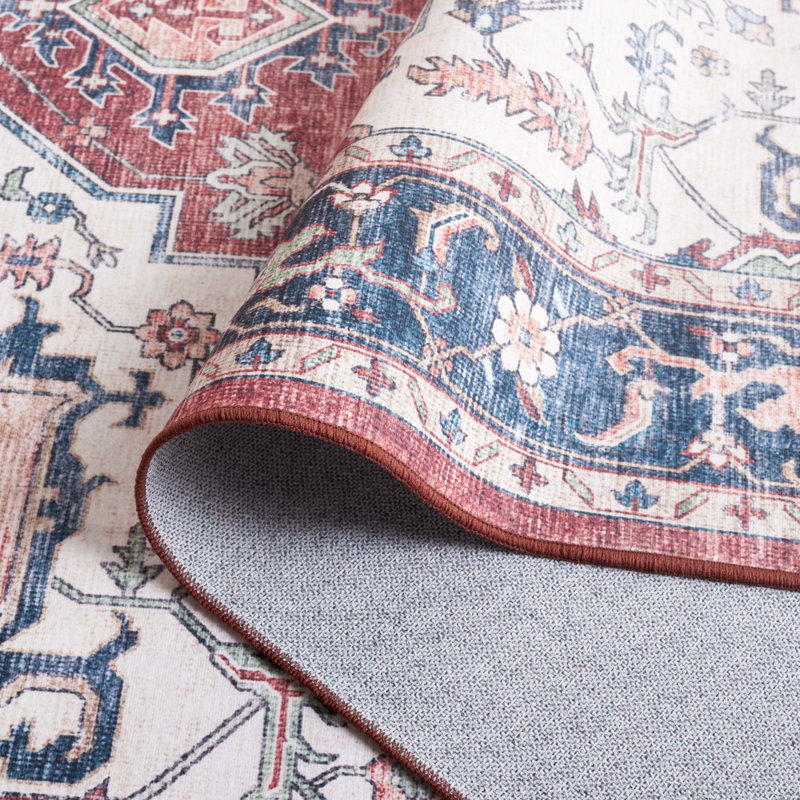 Abigayil Performance Machine Washable Oriental Rug, Round 6'