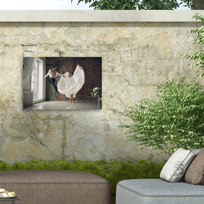 Canvas People Wall Decor, 22'' H x 32'' W
