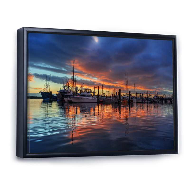 Lever de soleil au port - On, H 12 po x l 20 po x P 1 po, Toile avec cadre flottant noir