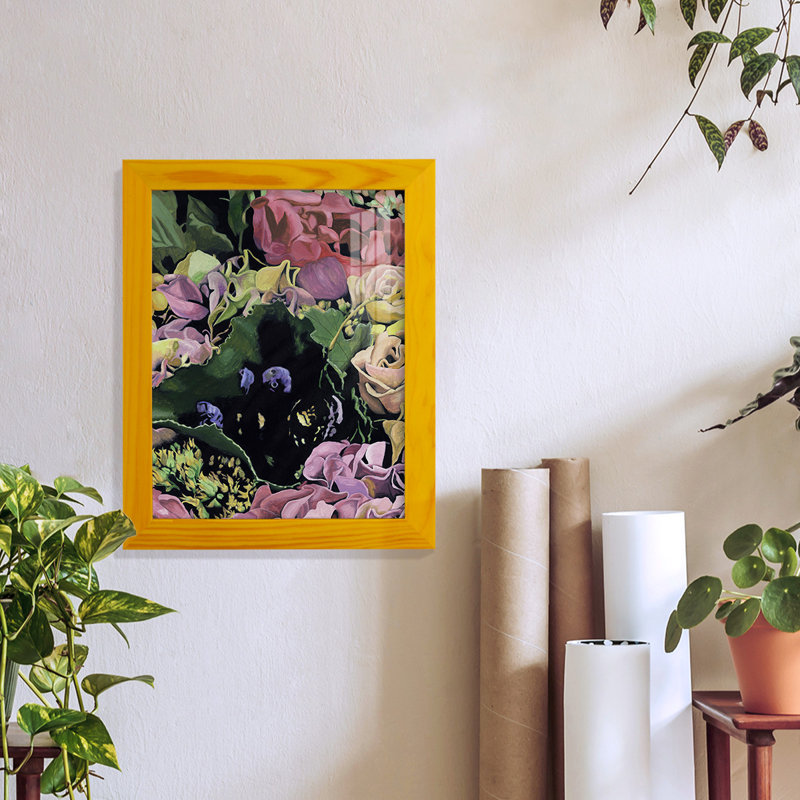Motif floral sur fond noir IV, Jaune, H 11 po x l 9 po x P 1 po