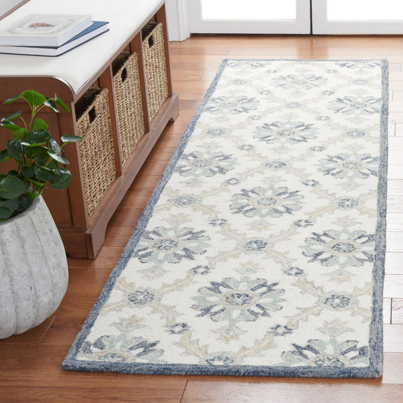 Martha Stewart Hand Tufted Wool/Cotton Floral Rug in Blue/Gray, Runner 2'3" x 8"