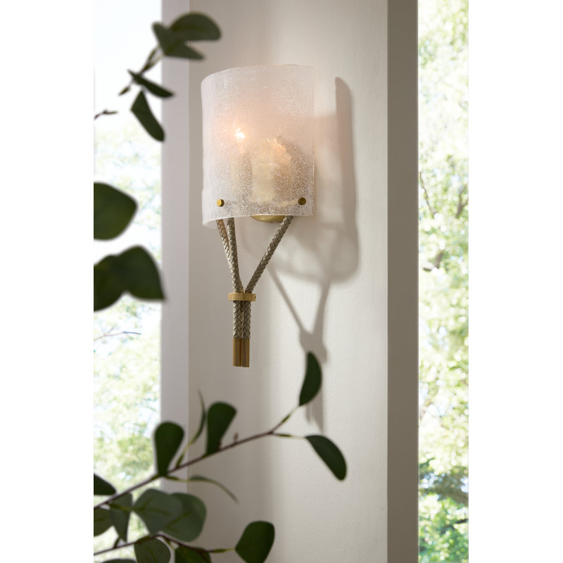 Lucien 1 - Light Armed Sconce