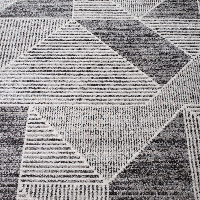 Lenwood Geometric Shapes Area Rug, Rectangle 60 x 110cm, Gray/Silver