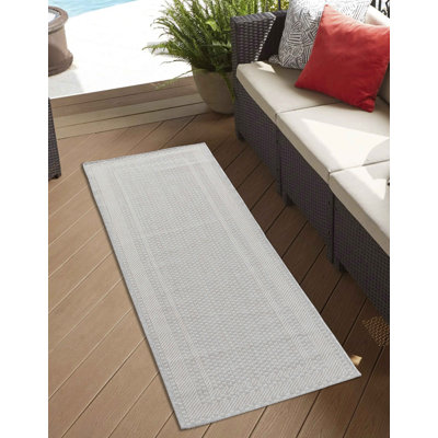 Weekley Geometric Indoor / Outdoor Area Rug