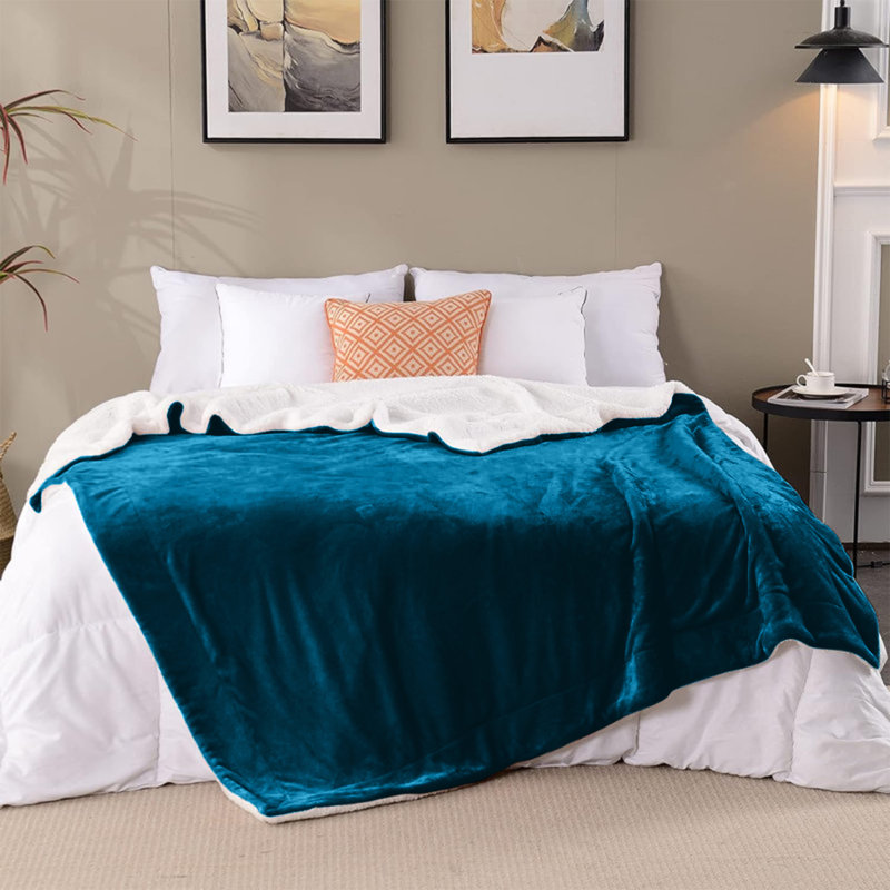 Sanborn Soft Reversible Sherpa Fleece Fur Thick Blanket Throw, 230cm x 270cm, Teal