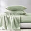 Ensemble de draps 4 pièces en satin de couleur sauge - Luxe, froissé, texture lisse, comprend des draps et des taies d'oreiller plats et ajustés