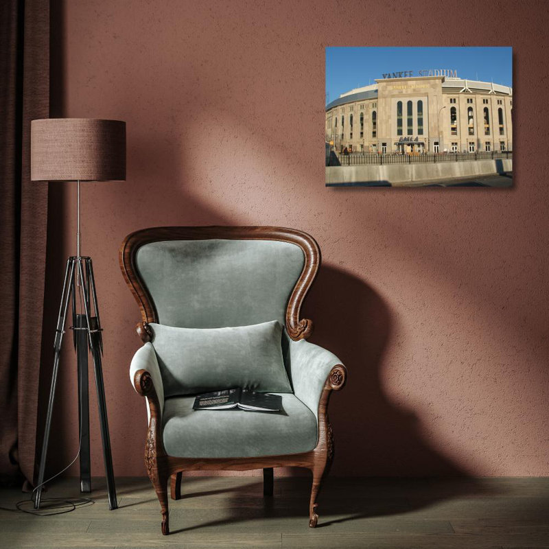 Yankee Stadium, H 14 po x l 18 po