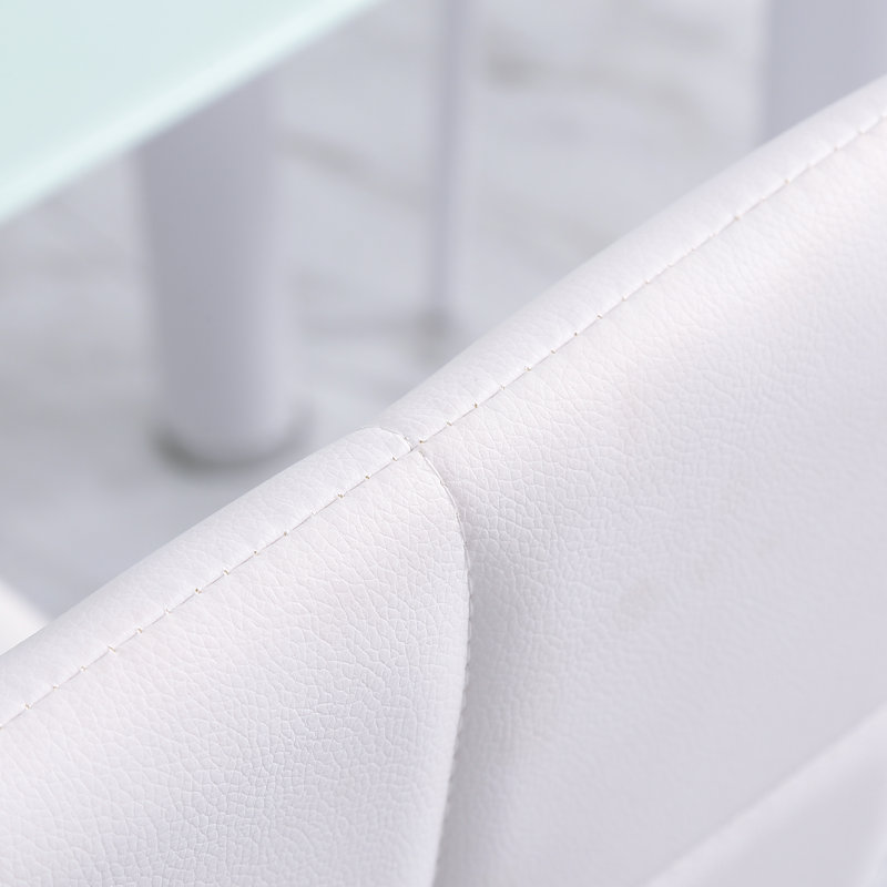 Chaise d'appoint rembourrée et capitonnée, Blanc