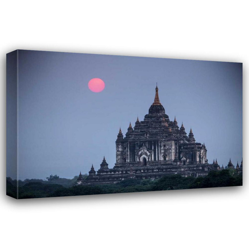 «Hokku Designs Zuckerman», art sur toile tendue par la galerie Jim: Myistan, coucher de soleil sur Bagan sur le temple Thatbyinnyu