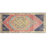 Yastic One-of-a-Kind 1'9" X 3'11" Area Rug