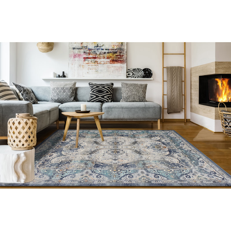 Mosely Oriental Indoor Rug, Rectangle 3'11" x 5'9"