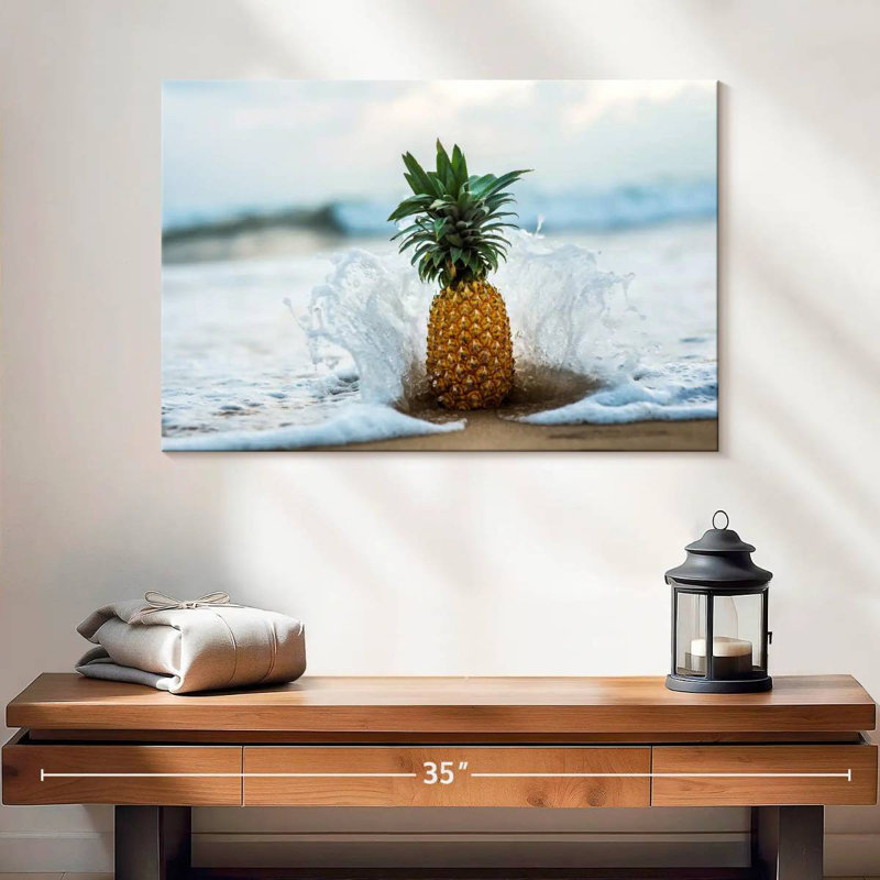Yarlin Pineapple Splash, 16" H x 24" W