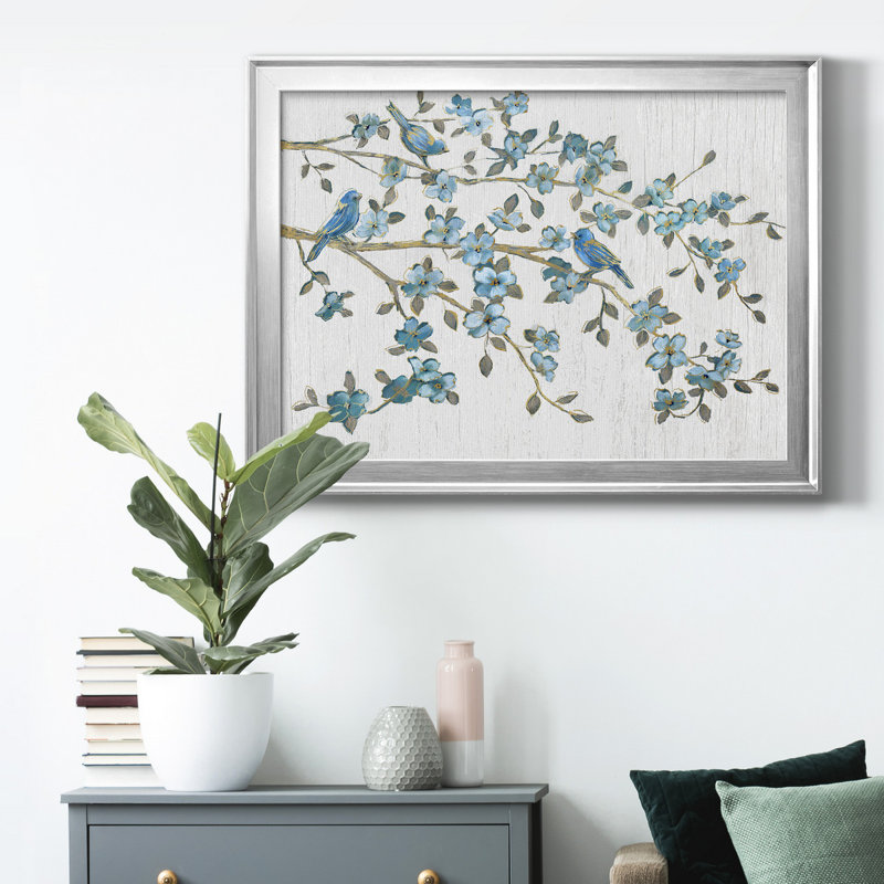 «Blooming Bluebirds», reproduction encadrée de qualité supérieure - prête à être accrochée, Cadre argenté, Pas de tapis