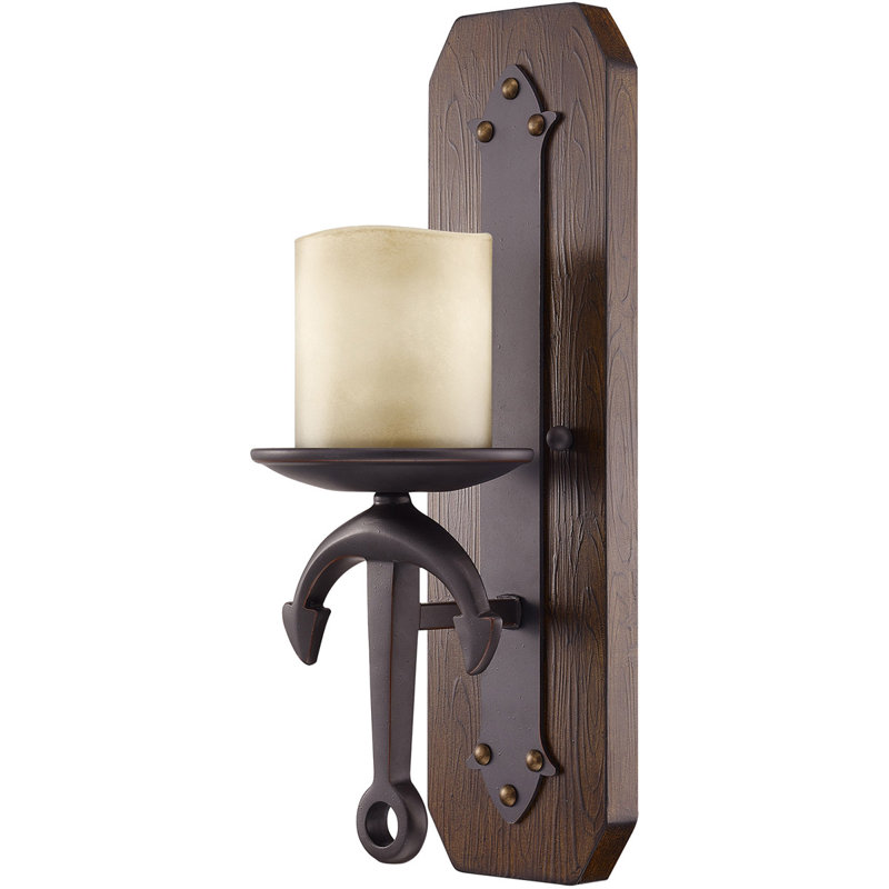 Liam Armed Sconce