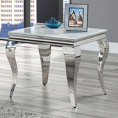 Table de bout transitionnelle carrée en blanc et argent avec plateau en verre biseauté et pieds en acier inoxydable classique